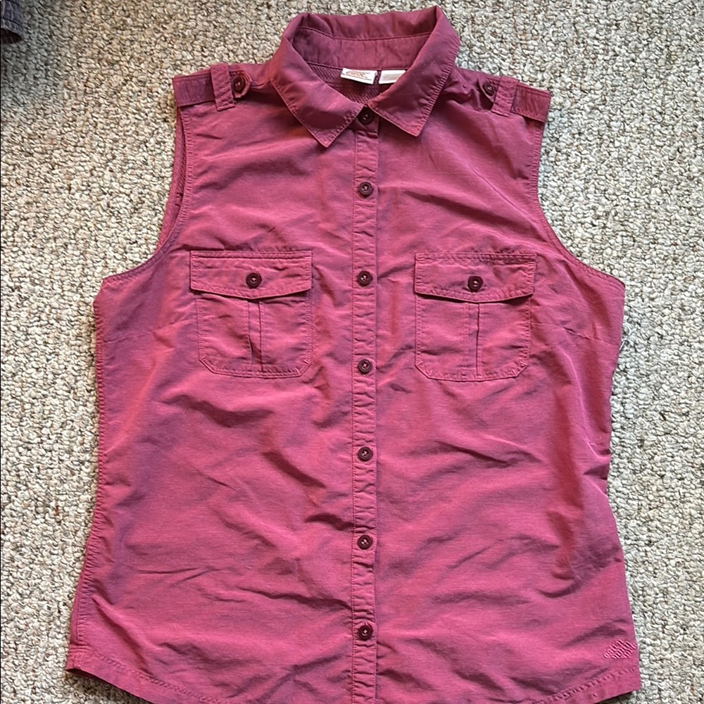 Eastern Mountain Sports Women's Sleeveless Button-Up Top - Pink